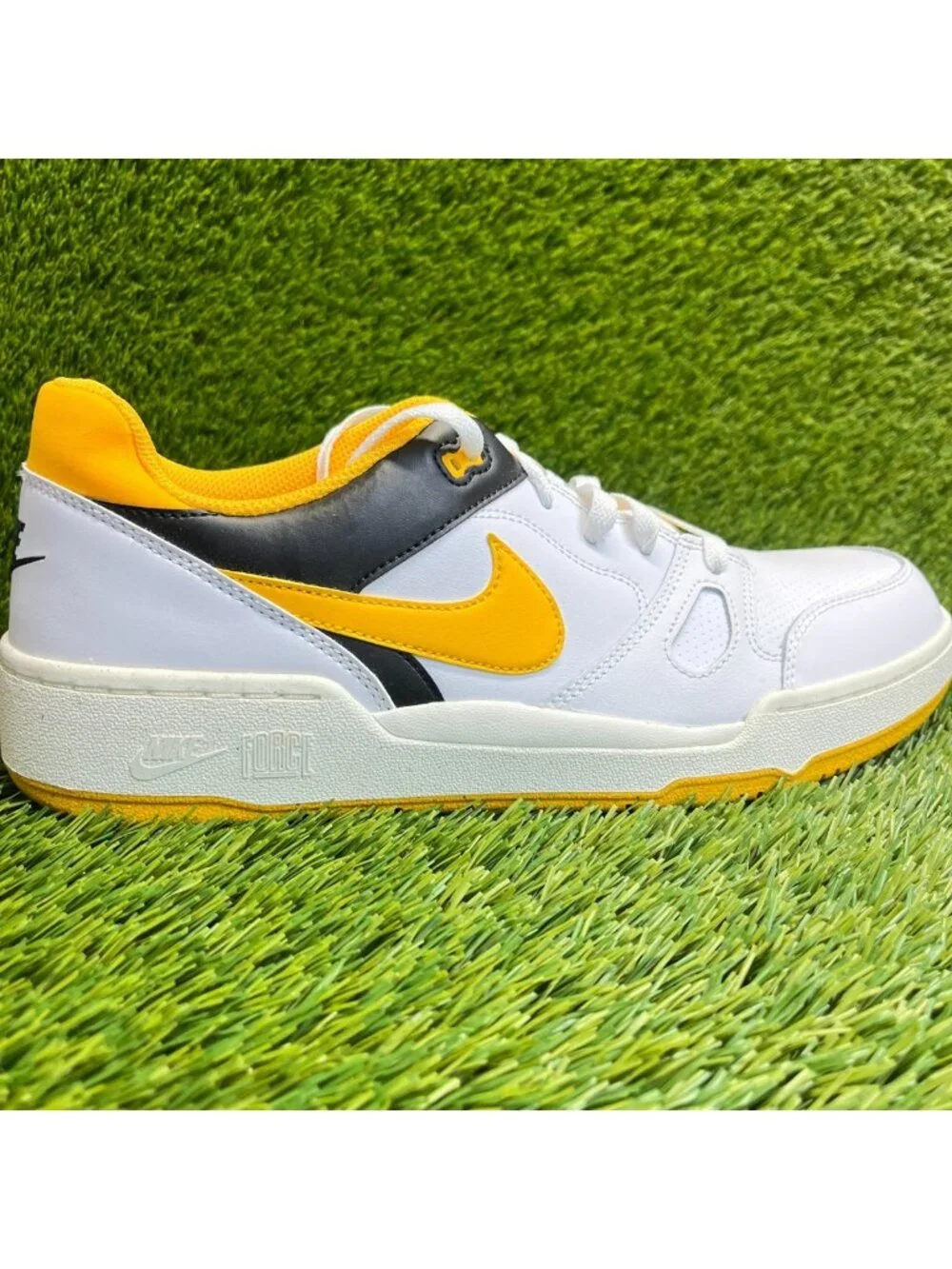 Nike Full Force Low Mens Size 11.5 White University Gold Athletic Shoes Sneakers